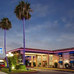 Travelodge By Wyndham Orange County Airport/ 2* Costa Mesa