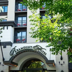 The Paramount 3* Portland
