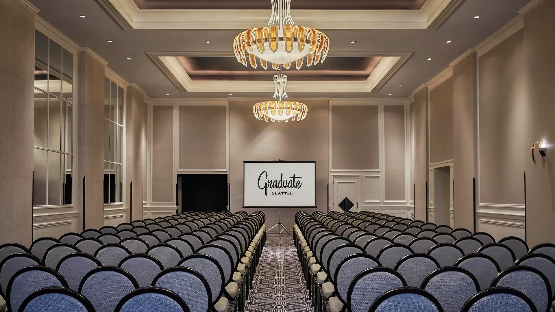 Hotel Graduate By Hilton Seattle